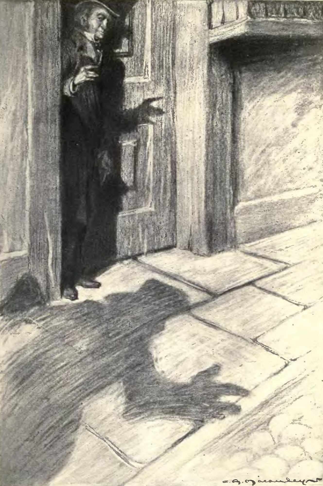 Mr. Hyde surge na porta do laboratório, à noite, e sua sombra se derrama pela calçada.